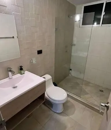 Apartamento De Lujo Vista Al Mar Apartment *